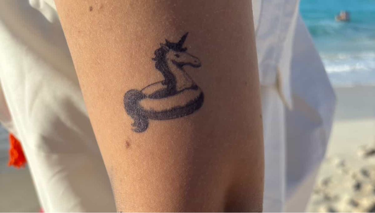 Floating unicorn
